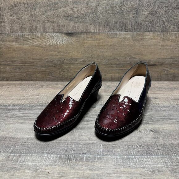 SAS Sonyo Bordo Red Patent Leather Slip On Low Heel Pumps Women's Size 8 - Picture 1 of 7